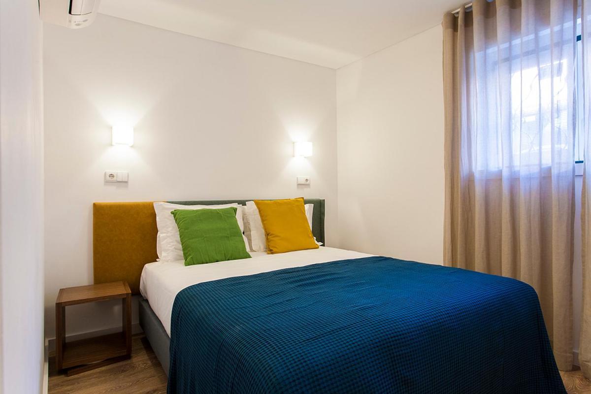 Lovelystay - Lovely Chiado Apartment Lisbon